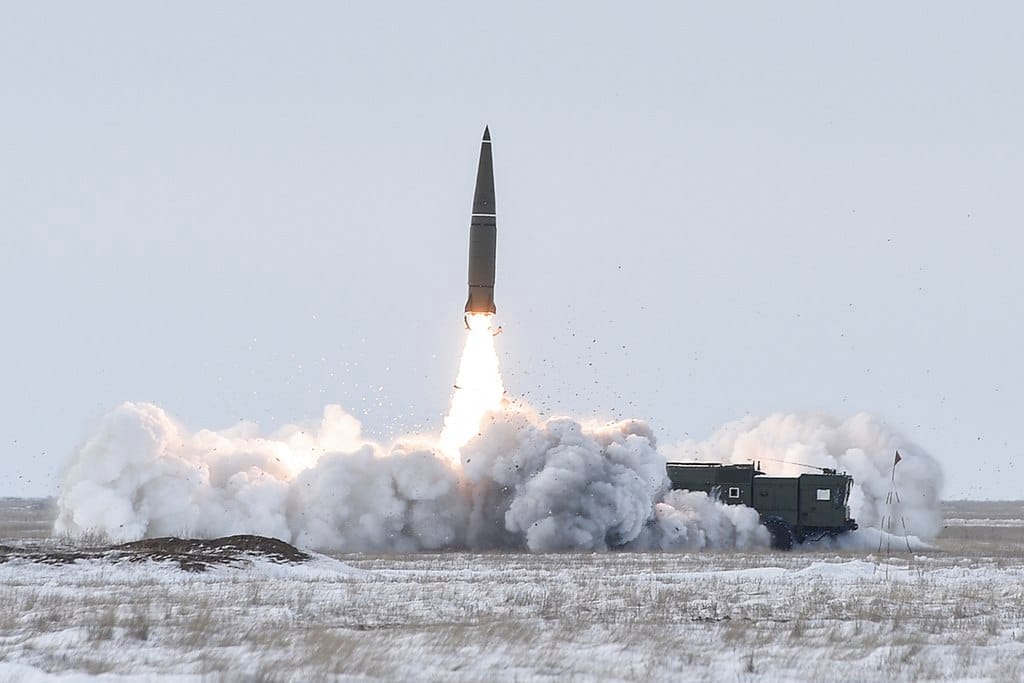 More Ukrainian Civilians Die in Sumy: Russian Targeting or Kiev's Policy?