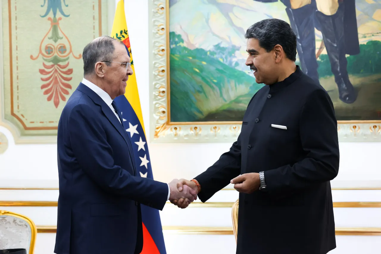 Lavrov to Venezuela’s Maduro: We Will Help You Join the BRICS