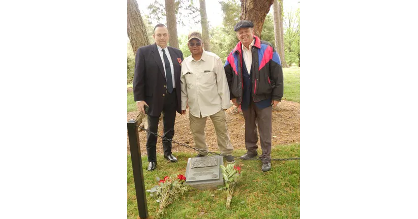 LaRouche Army Vets Lay Flowers at ‘Spirit of Elbe’ Memorial in Arlington Cemetery