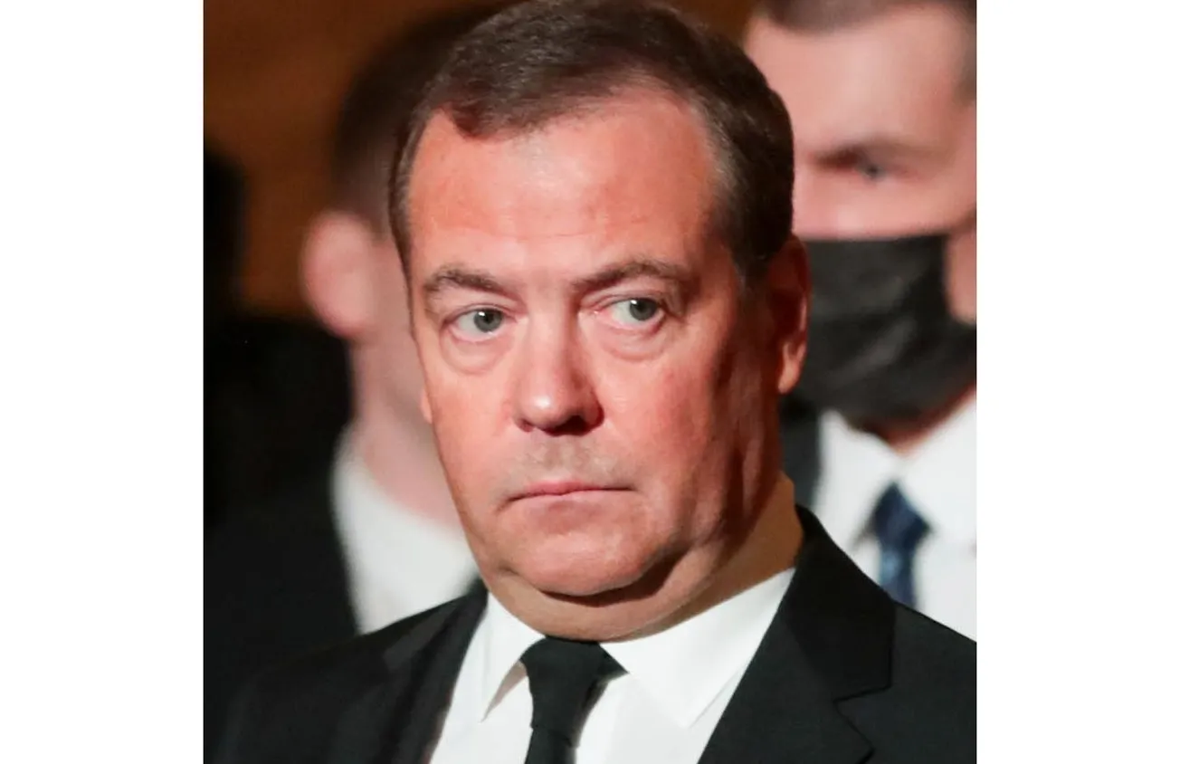 Medvedev Issues Paper on How the Anglo-Americans Ran Hitler