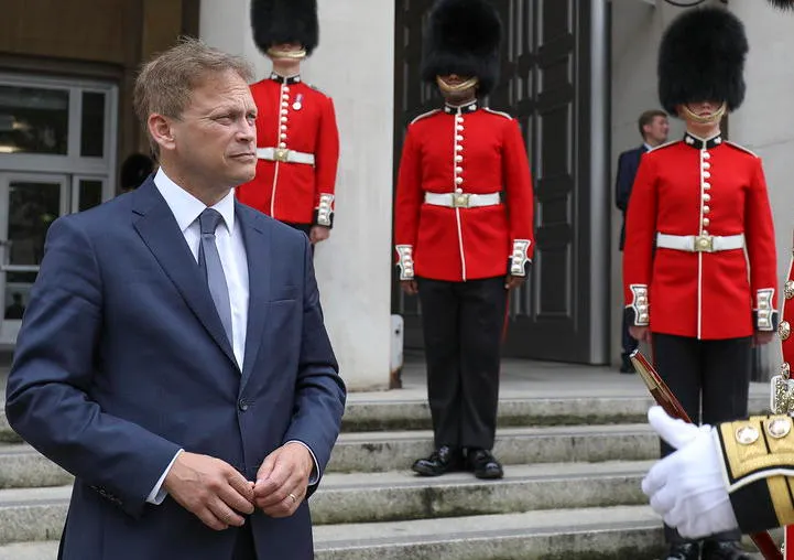 U.K. Defense Secretary Insists U.S. Must Follow Our Lead, No Peace Deal for Ukraine