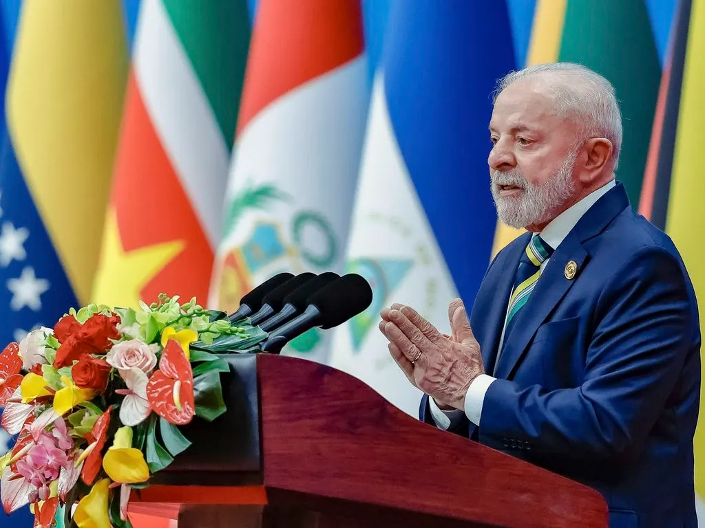 Lula, Rousseff Remind CELAC Forum, Our Development Depends on Determination and Science