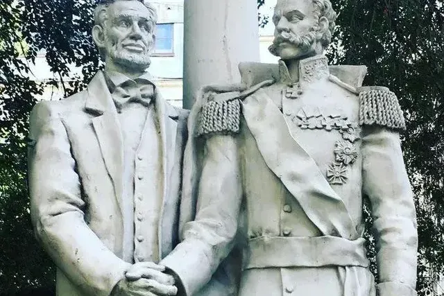 Experts: History Shows U.S.-Russian Common Interest Relations