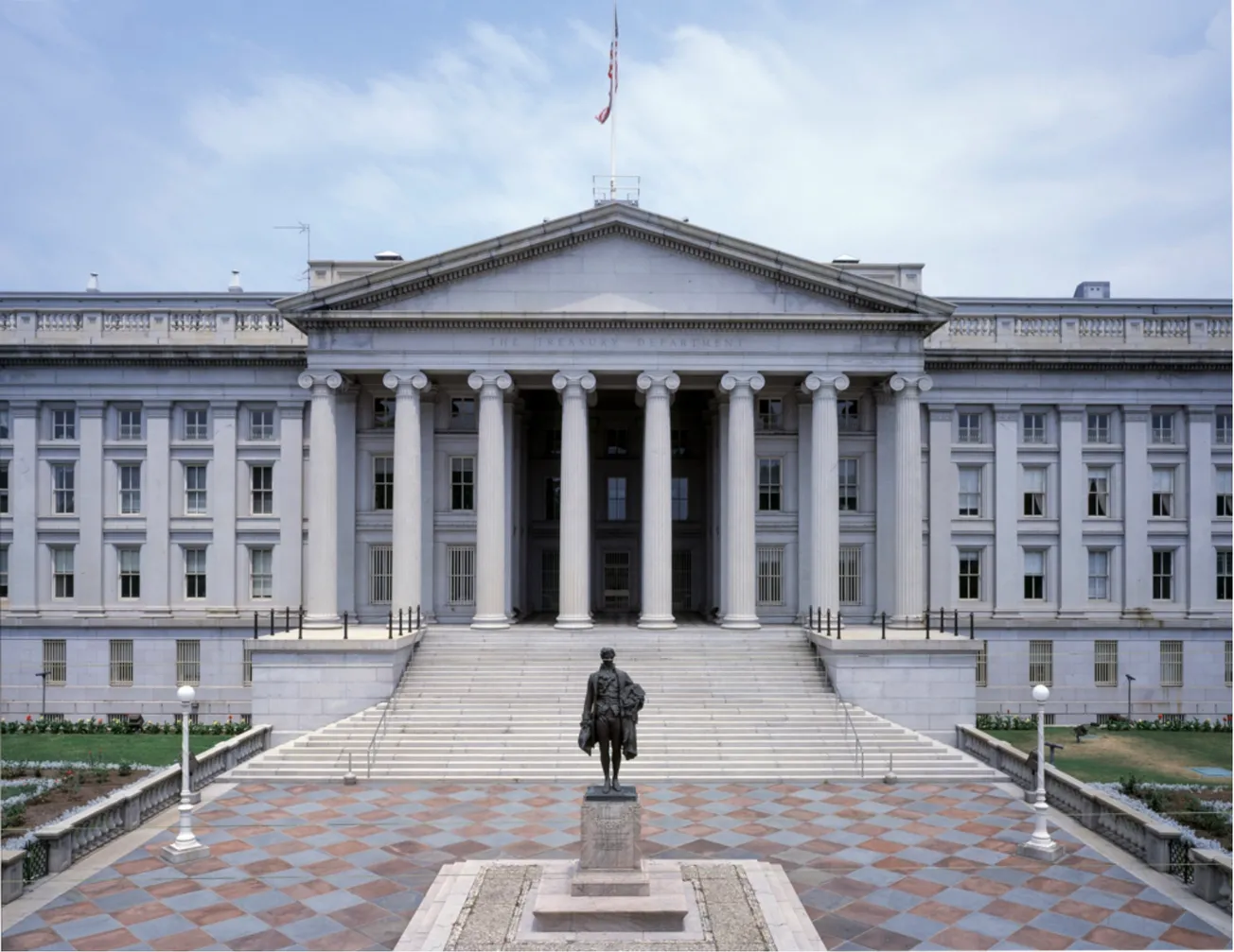 Treasury To Borrow $1 Trillion-Plus in Third Quarter, Most of It Short-Term