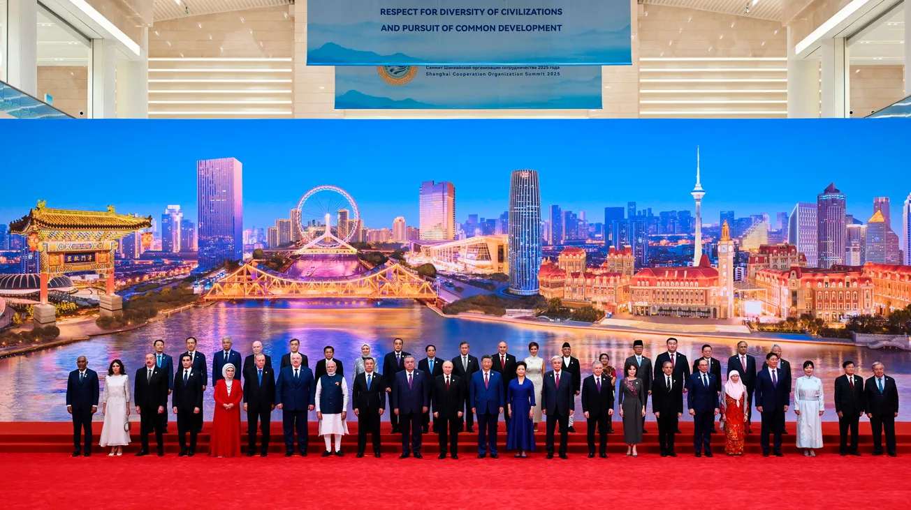 SCO's Tianjin Declaration Calls for Establishing SCO Development Bank