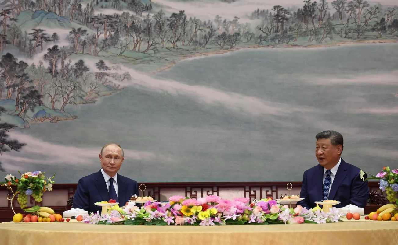 Nearly 20 Agreements Signed as Russian and Chinese Leaders Meet