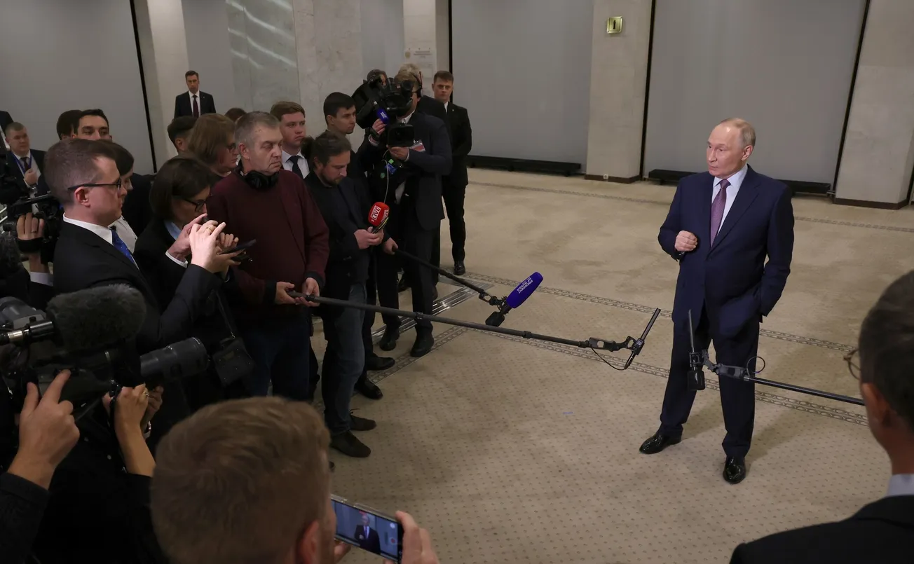 Putin Responds on Putin-Trump Meeting Confusion, Other Topics