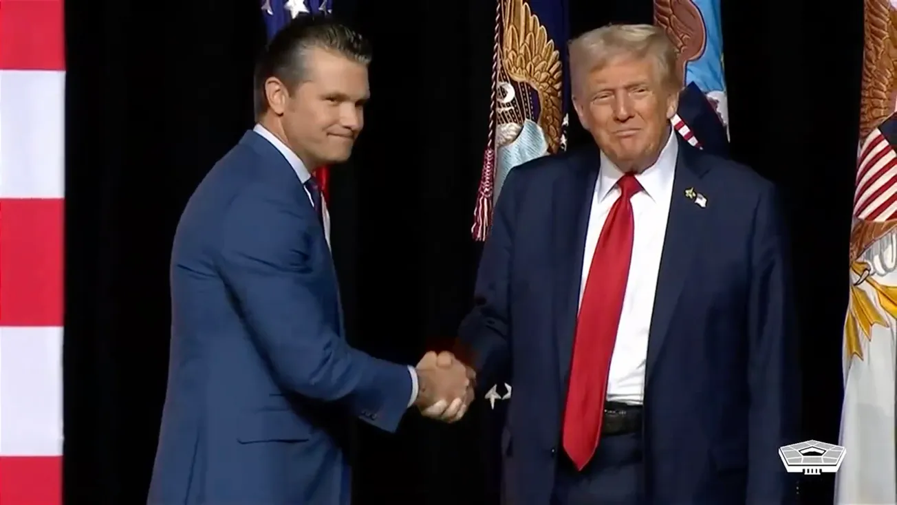 Hegseth and Trump Lead a War Cry Before the Generals and Admirals