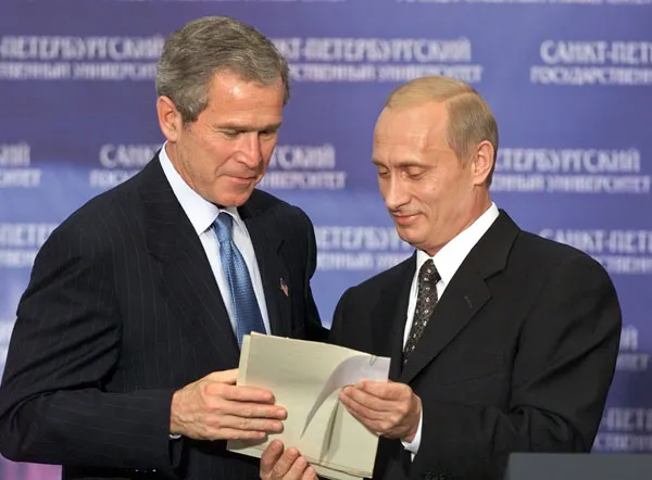 Declassified Putin-Bush Correspondence Shows Putin Wanted Trust, Friendship With West, and Warned of NATO Expansion