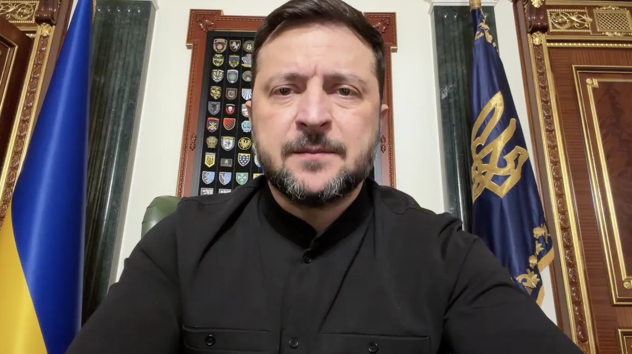 Electricity Blackouts and Freezing Weather Overwhelm Ukraine